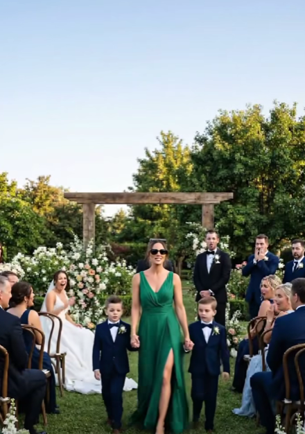 A billionaire, excited to flaunt his success, invites his ex-wife to his lavish wedding only to be stunned when she arrives with a pair of twinshe never knew existed