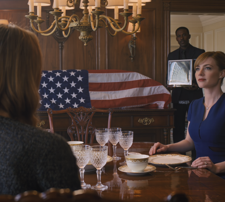 “Food stamps again?” my sister sneered right at our 40th anniversary dinner. Dad was sipping his wine and choked, just as the butler walked in holding an early-delivered Forbes—the cover face-down. I was still in thrift-store clothes, and I just smiled: “Let me have… that gift.”