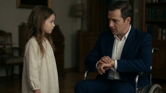 „Adok neked egy milliót, ha meggyógyítasz” – nevetett a milliomos… és a lehetetlen megtörtént.